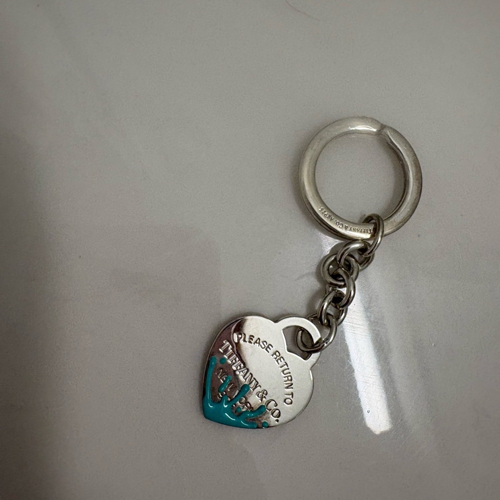 Tiffany & Co. Silver Heart Keychain - Picture 2 of 2